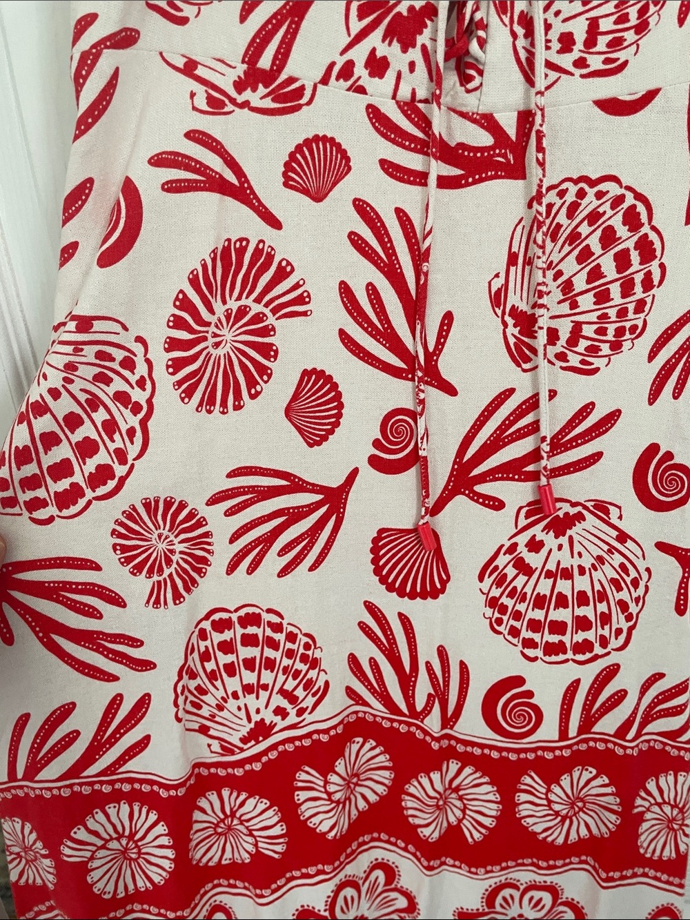 Red and White Shell-Print Maxi Dress - Sleeveless Spaghetti Strap - Picture 8 of 9